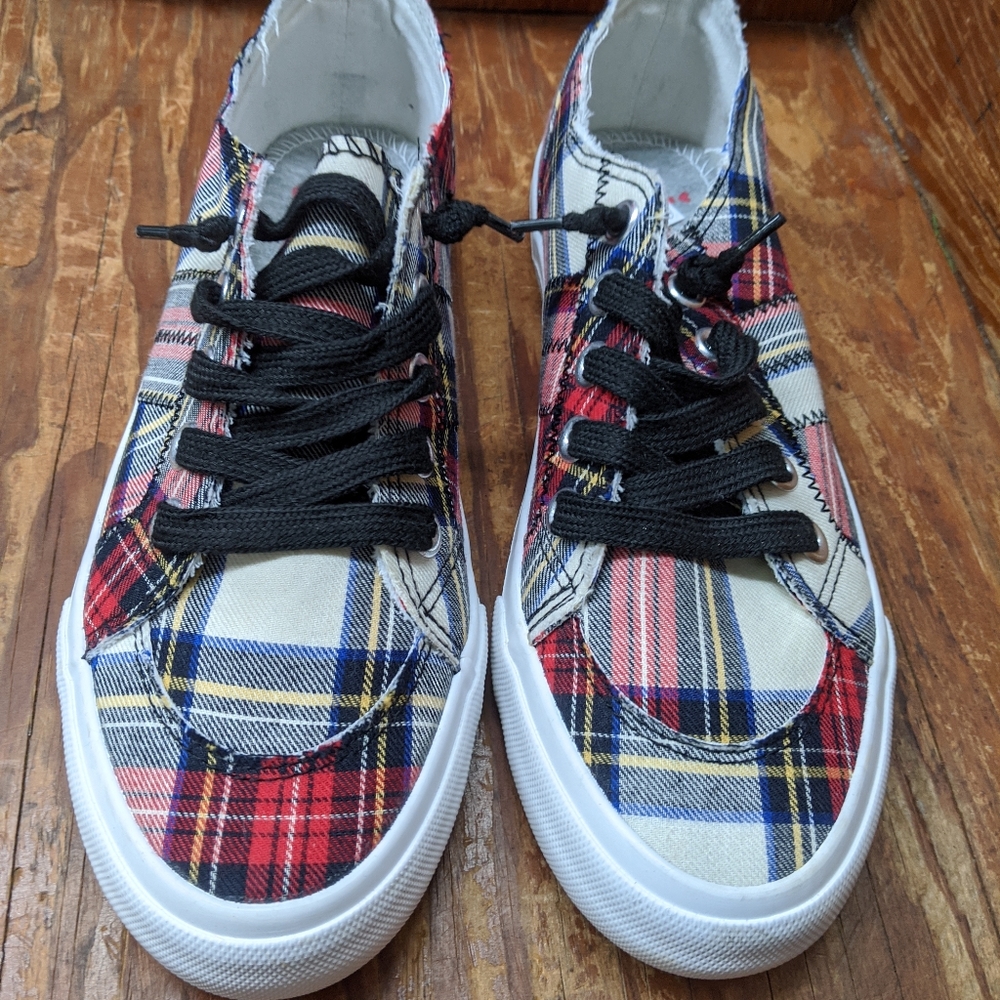 Women's jellypop shoes size 7 and 1/2 new